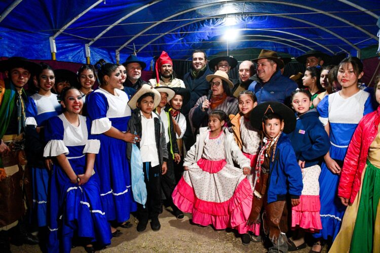 Solís: “Celebramos tener un Estado presente que trabaja diariamente por el bienestar de los formoseños”
