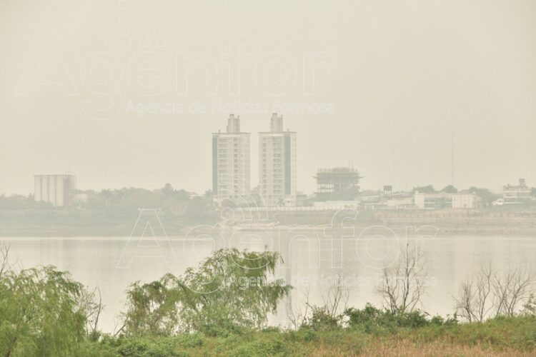 Formosa se ve afectada por el humo de incendios forestales