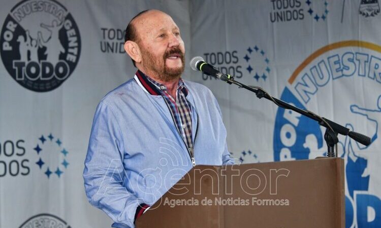 Insfrán: “Todas las adversidades que se puedan presentar las vamos a sortear unidos, organizados y solidarios”