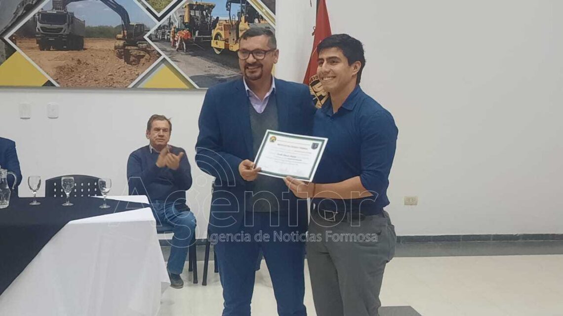 Entregaron certificados a egresados de dos importantes cursos que se dictan en el Centro de Capacitación Vial