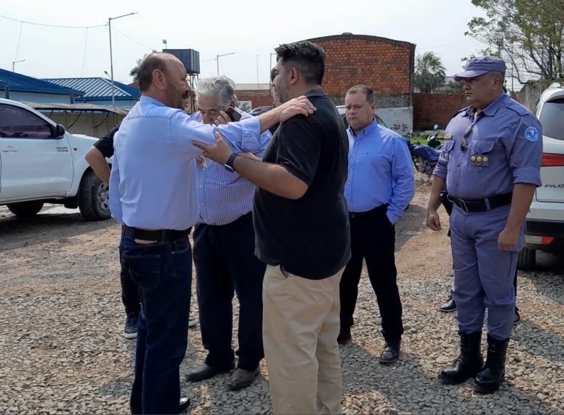El gobernador Insfrán acompañó la despedida a Manuel Celauro en Clorinda