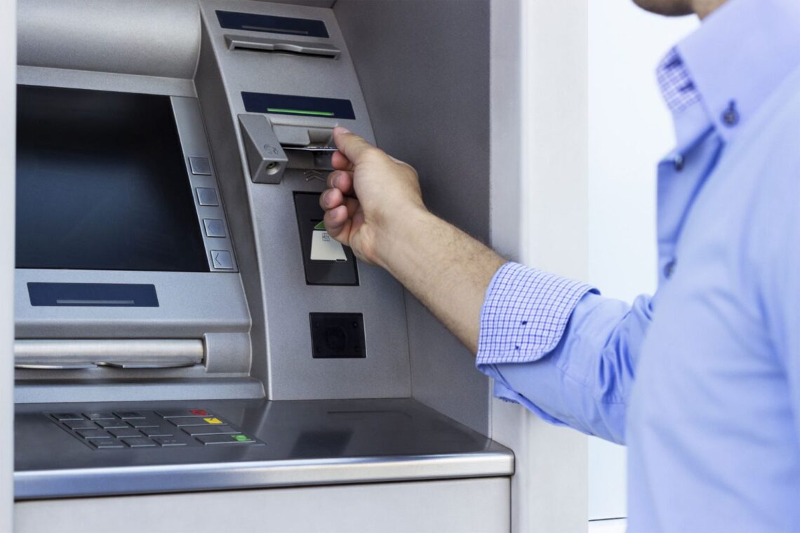 Comienza este lunes el pago de haberes estatales con aumento