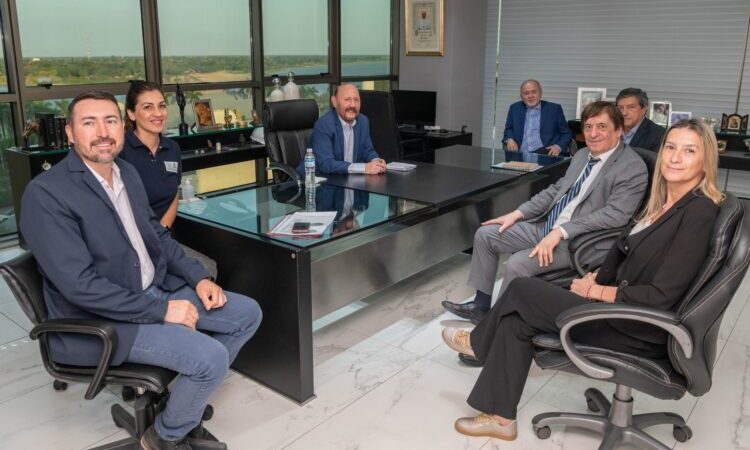 El gobernador Insfrán se reunió con el presidente del CONICET