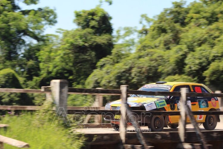 Cuarenta equipos le dieron color al rally formoseño en Naineck
