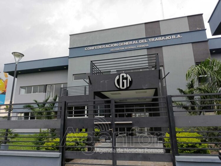 Martínez dijo que el bono beneficiará a los trabajadores y a la economía formoseña