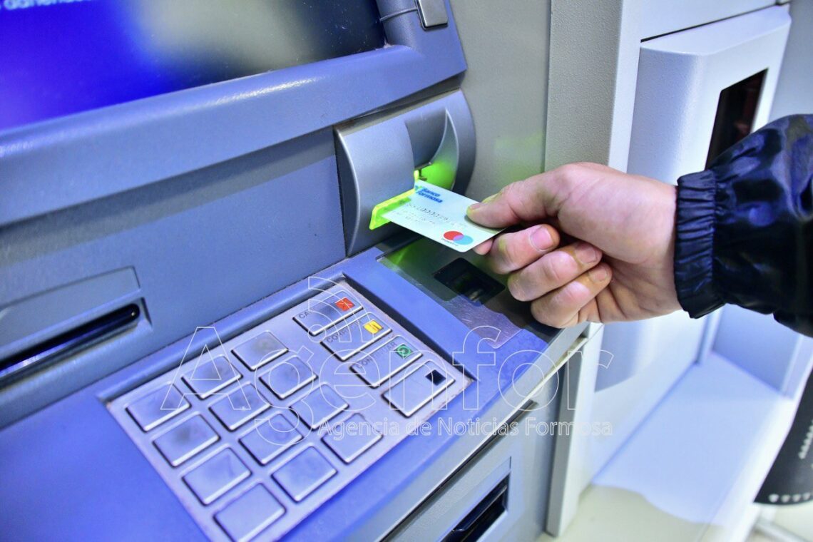 El jueves 28 se inicia el cronograma de pago de haberes de noviembre para agentes estatales