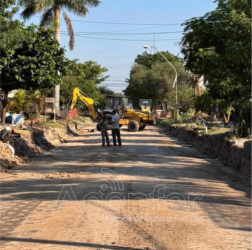 Avanzan trabajos de pavimentación de la calle Martín Rodríguez en el barrio Villa del Rosario