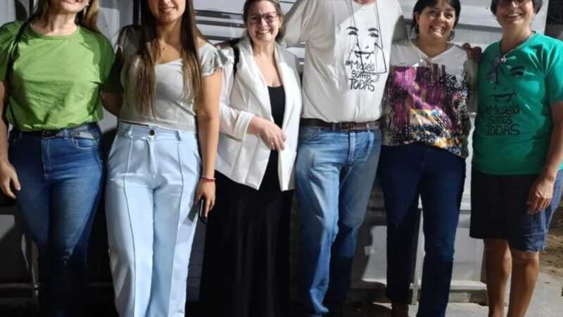 Padres de Micaela García dieron taller de género en El Colorado