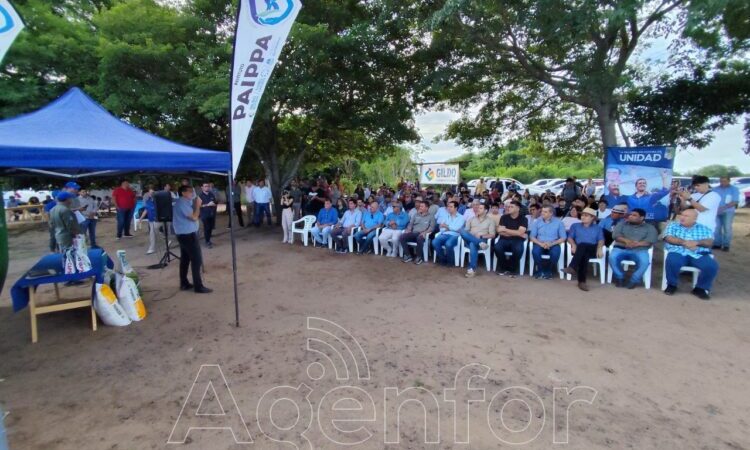 Se lanzó en Las Lomitas campaña de siembra de maíz y cucurbitáceas
