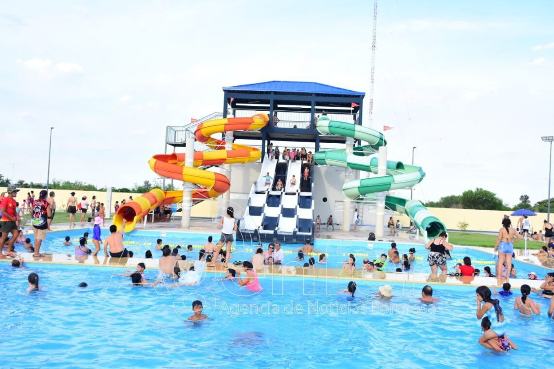 Parque Acuático: Más de 240 mil personas disfrutaron de la pileta libre desde que inició la temporada