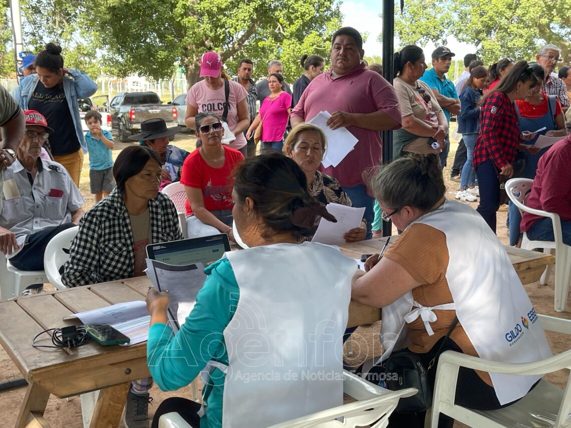 Familias de las Lomitas accedieron al Registro para el subsidio provincial a la energía eléctrica  