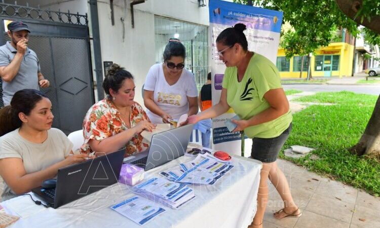 Brindan asesoramiento a la inscripción al subsidio energético en diferentes puntos de la ciudad