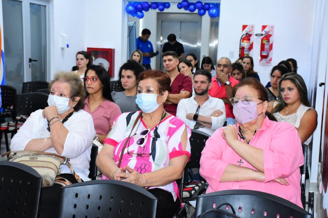 Especialistas brindarán una charla gratuita sobre el cáncer de cuello uterino en el Centro de Medicina Nuclear y Radioterapia