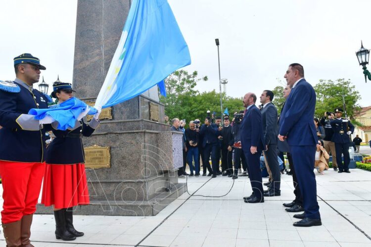 En el Mástil Municipal iniciaron las actividades por el 146° aniversario de Formosa