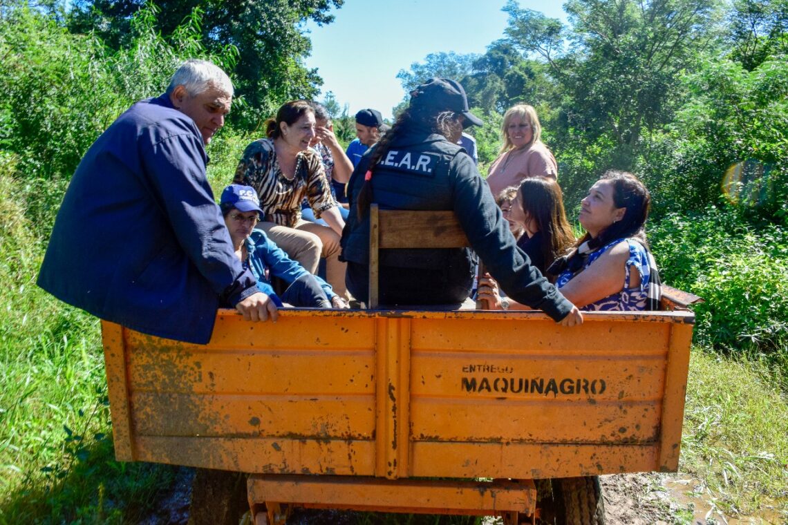 La Municipalidad de Pirané brindó rápida asistencia a las familias afectadas por la crecida del Monte Lindo
