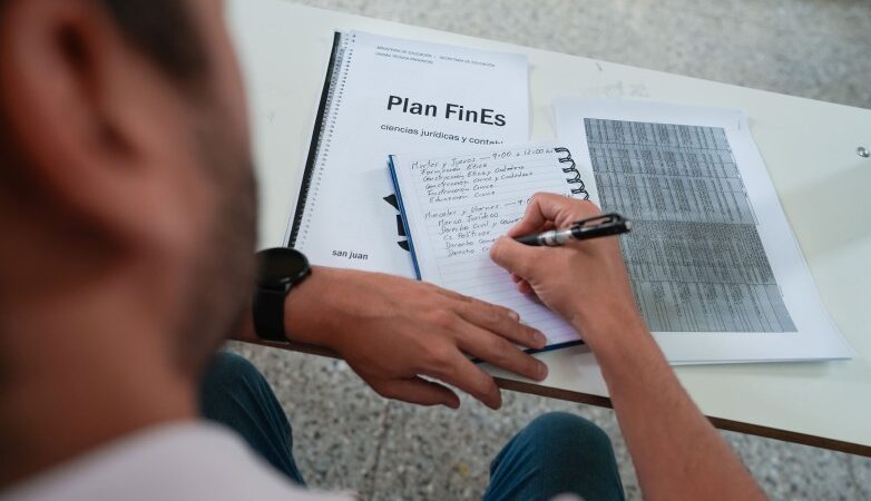 Se extiende hasta el martes 22 la inscripción al Plan FinEs