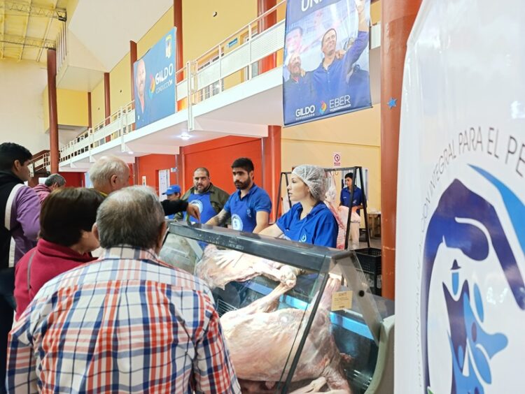 Éxito de ventas del chivito formoseño paippero en la previa de Pascua