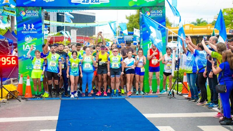 Pérez evaluó el desarrollo de la maratón de Formosa y se mostró satisfecho con la organización