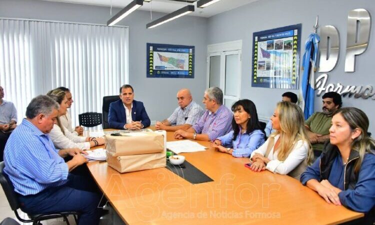 Abrieron sobres de licitación de obra para pavimentación de la calle Arenales en el barrio San Francisco