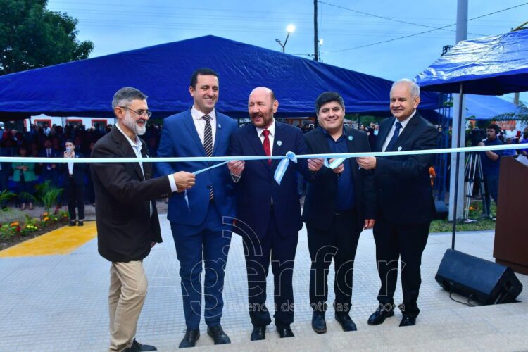 El gobernador Insfrán inauguró un nuevo centro de salud en Mansilla