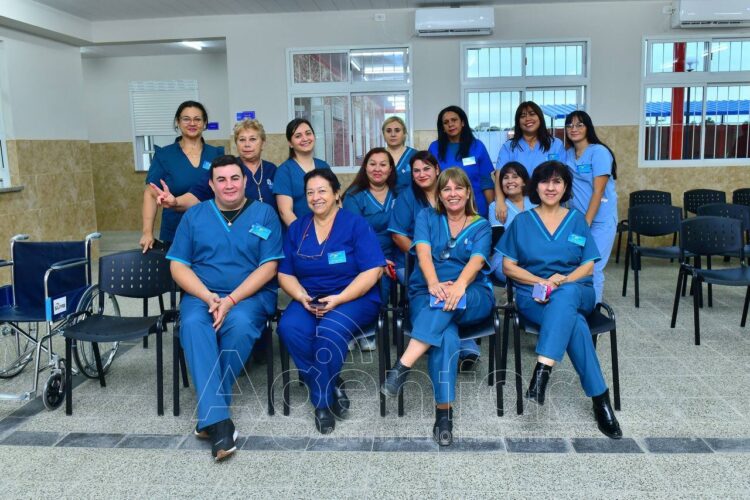 Nuevo centro de salud en Mansilla: “Más que un edificio, es una muestra de amor, solidaridad y de salud pública, gratuita y de calidad”