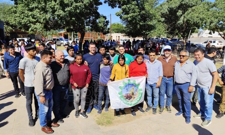 El Vicegobernador visitó Juárez y compartió la jornada del Programa Acompañarte