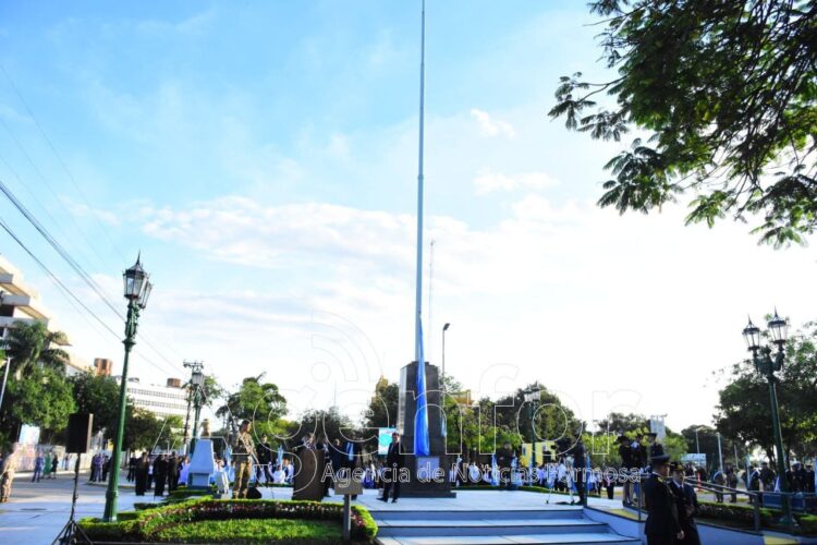 Este 25 de mayo, candidatos del Frente de la Victoria instaron a “defender la Patria”