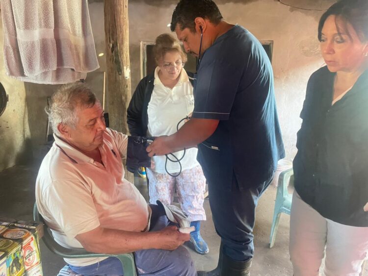 Palo Santo: El Gobierno de Formosa continúa brindando una completa asistencia sanitaria