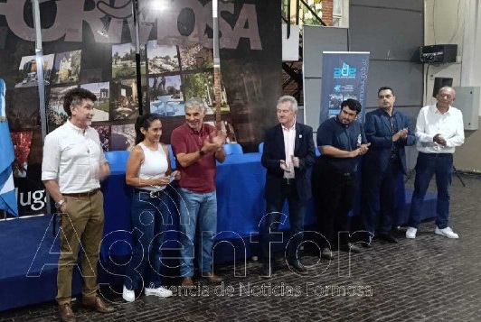 Más de 70 personas recibieron su carnet de manipulación segura de alimentos