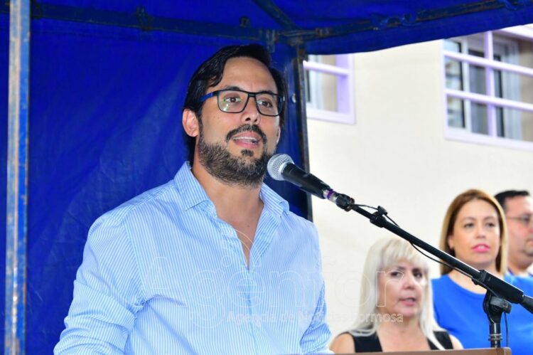 Vera: “Somos un pueblo solidario, humanista y cristiano” que “le decimos no a la crueldad” del Gobierno de Milei