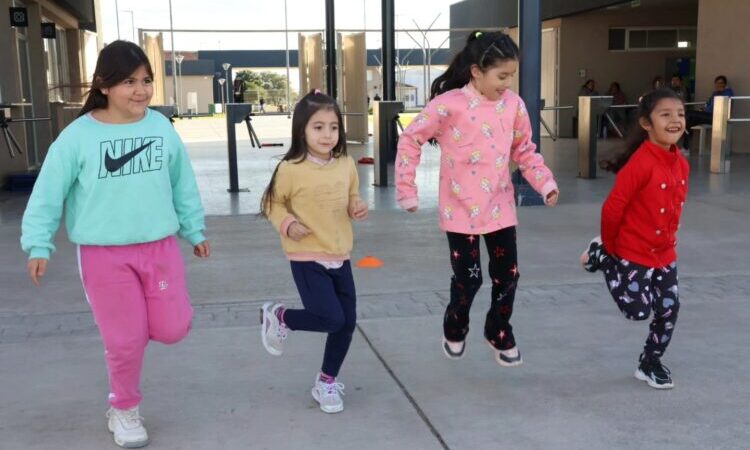Clases gratuitas de funcional kids en el Parque Acuático
