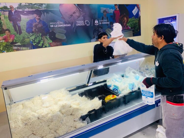 Comenzó a funcionar el nuevo centro de distribución del Plan Nutrir del barrio San José Obrero