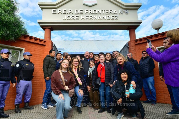 Insfrán celebró el triunfo electoral: “Demostramos una vez más que somos dueños de nuestro destino”