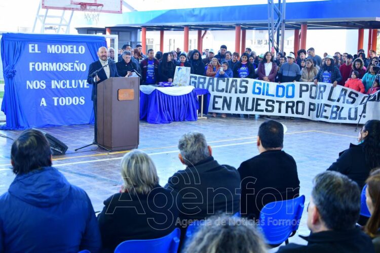 Insfrán anunció la construcción de la nueva planta de agua potable en Estanislao del Campo