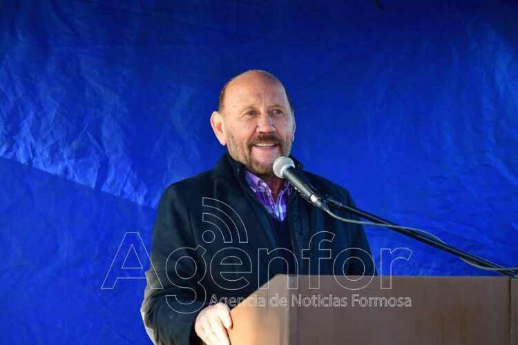 Insfrán: “Somos predicadores del amor, nunca confrontamos con nadie, solo con los que nos atacan, pero con ideas”