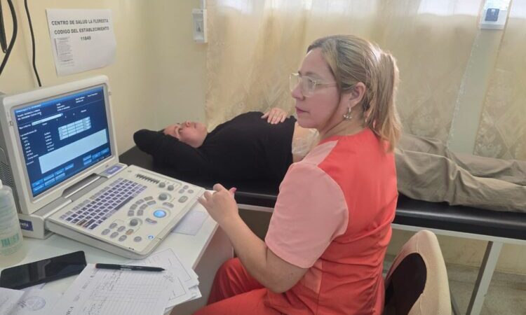 El centro de salud de La Floresta fue sede de otra positiva Jornada de Salud de la Mujer