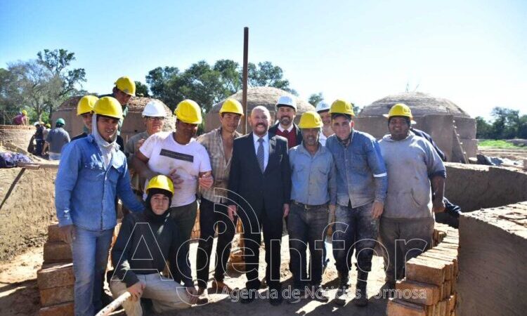 El gobernador Insfrán recorrió el Parque Industrial Carbonífero en Los Matacos