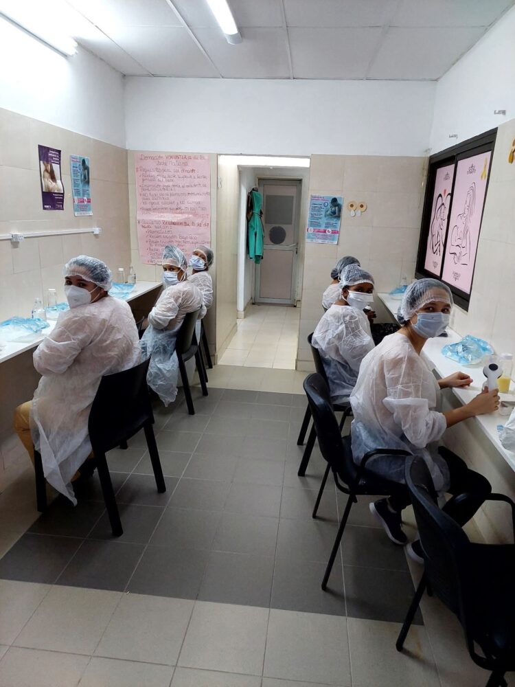 Convocan a donación de leche materna