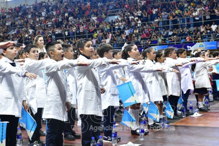 El Gobernador encabezará el acto por el Día de la Bandera en el Cincuentenario