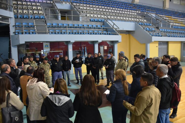 Ultiman detalles para la promesa de lealtad a la bandera nacional