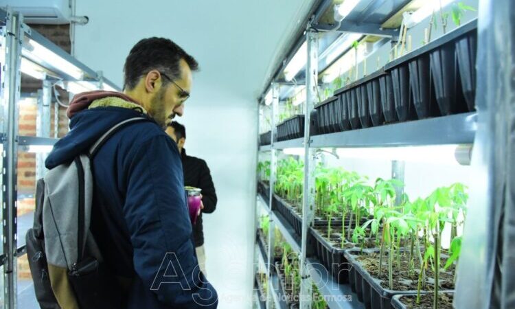 Formosa recibe a destacado investigador para analizar su modelo de desarrollo