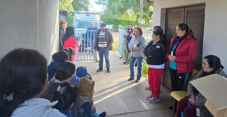 Activo trabajo del Hospital de Villa Escolar en las colonias aledañas