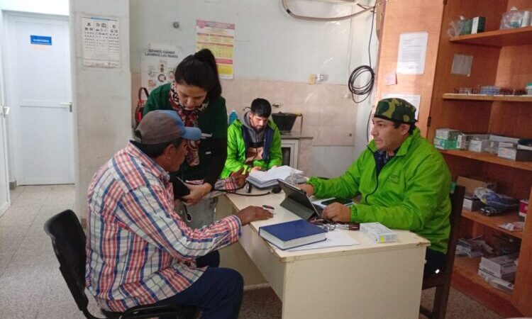 Renovaron servicios de salud para los vecinos de la colonia Chico Daguaan