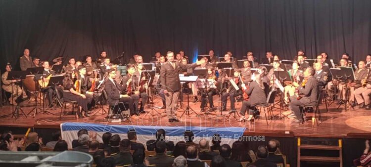 Día de la Independencia Nacional: En el Teatro de la Ciudad se realizó la tradicional velada histórica