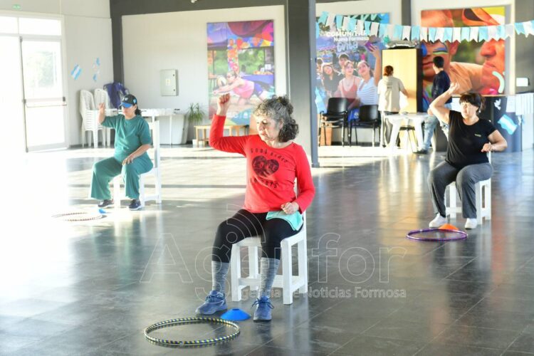 A pesar del receso invernal, no se detiene la marcha del Gimnasio Terapéutico en La Nueva Formosa