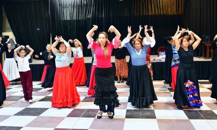 Continúan las clases del taller “Sentir Flamenco”