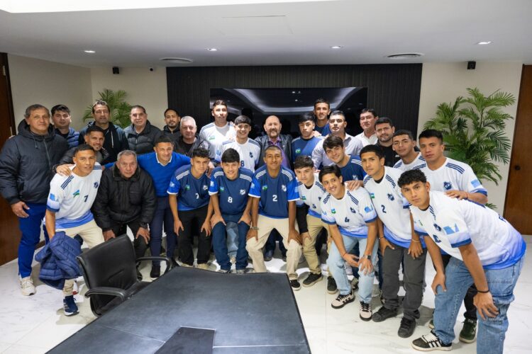 El Gobernador recibió al equipo que representará a Formosa en la Copa País