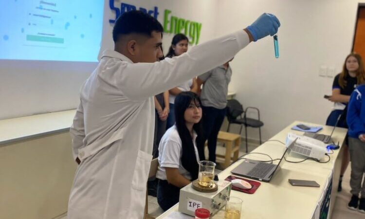 Orrabalis: “Nuestros jóvenes tienen un presente y futuro en ciencia y tecnología”