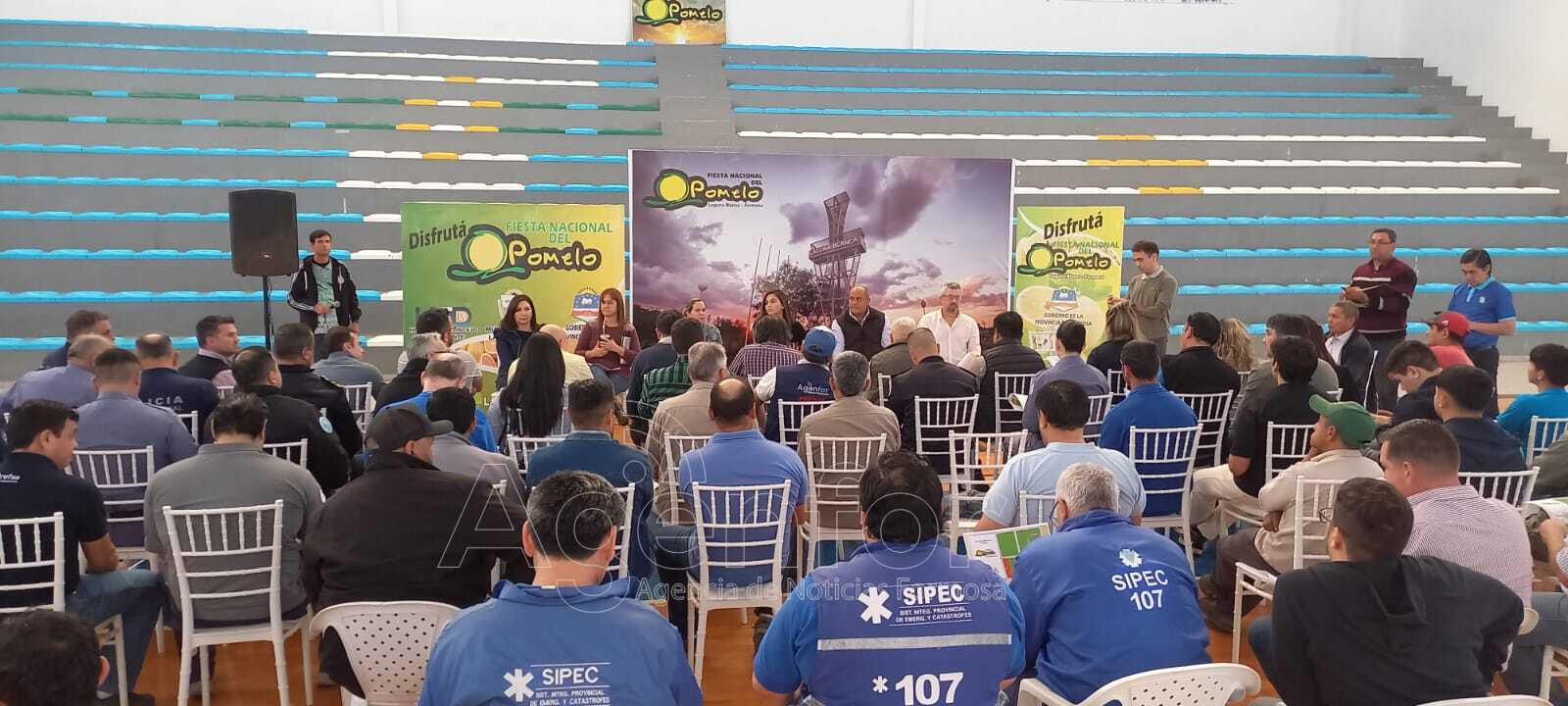 Reunión organizativa de la Fiesta Nacional del Pomelo en Laguna Blanca