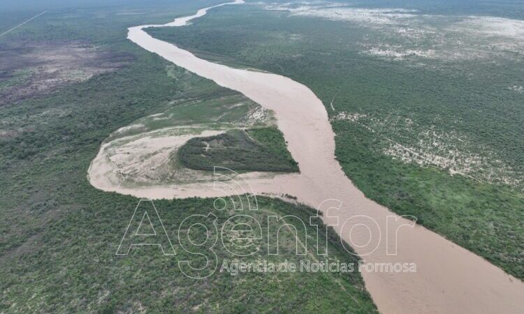 El Gobierno provincial sigue trabajando para proteger a las comunidades de los desbordes del río Pilcomayo